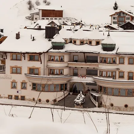 Schlosshof 4* Ішгль
